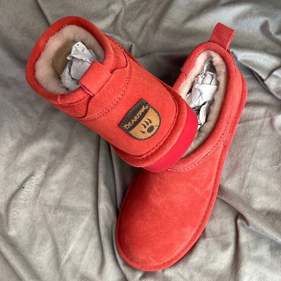 BearPaw Shorty red womens boots - Picture 2 of 3